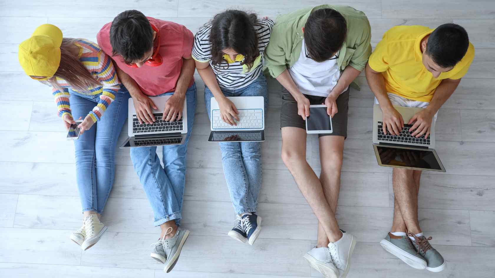 Vuoi accedere ai dati sempre e ovunque? Scegli lo strumento giusto!