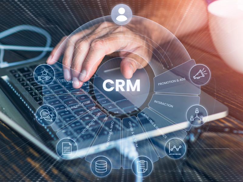 Perché un CRM generico non basta per i machine builder: il valore di una piattaforma verticale